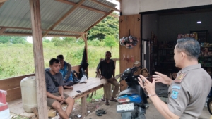 Satpol PP Bangkep Respons Cepat Aduan Warga, Investigasi Dugaan Hewan Ternak Berkeliaran di Desa Kautu